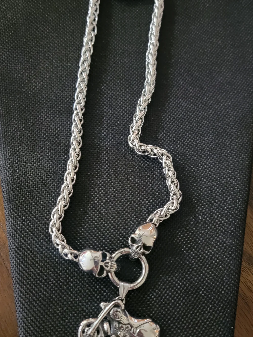 N/A polished silver